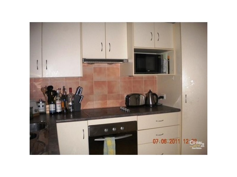 2/9 Watkins Street, The Junction NSW 2291