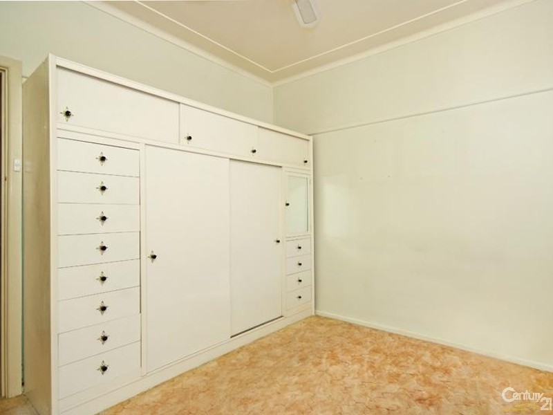 31 Malta Street, Shortland NSW 2307