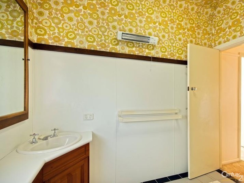 31 Malta Street, Shortland NSW 2307