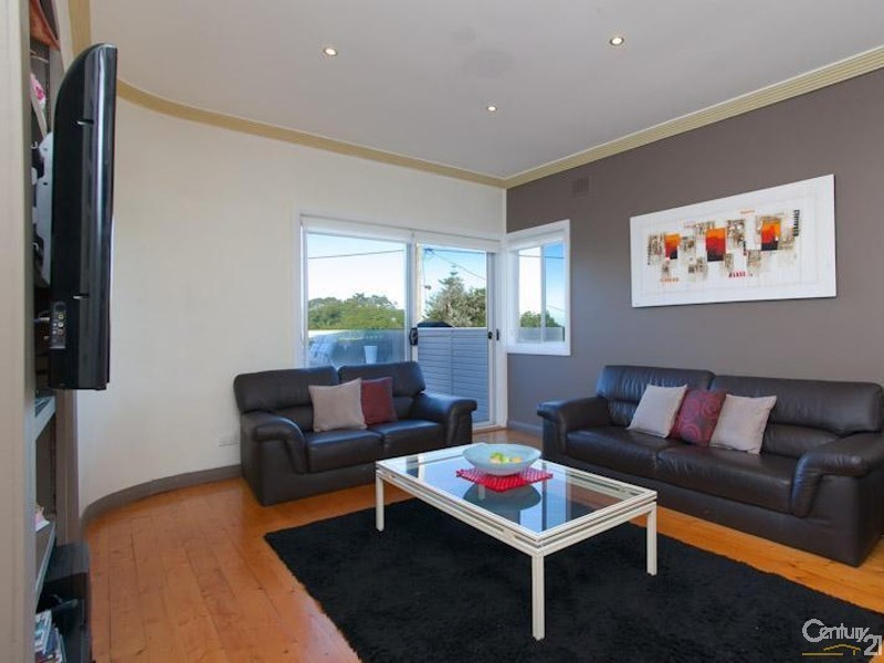 9 Algona Road, Charlestown NSW 2290