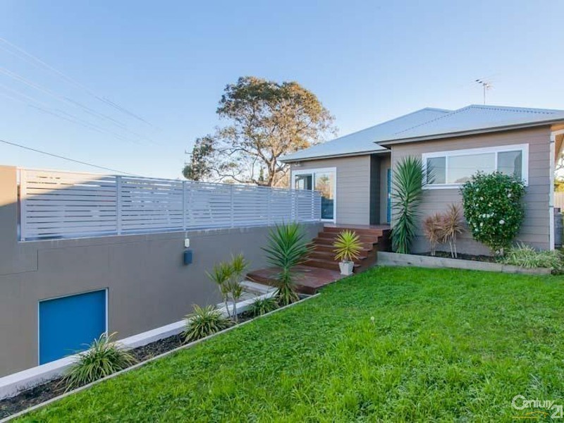 9 Algona Road, Charlestown NSW 2290