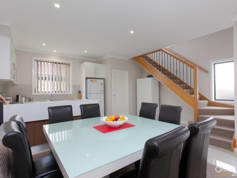 2/18 Barney Street, Wallsend NSW 2287