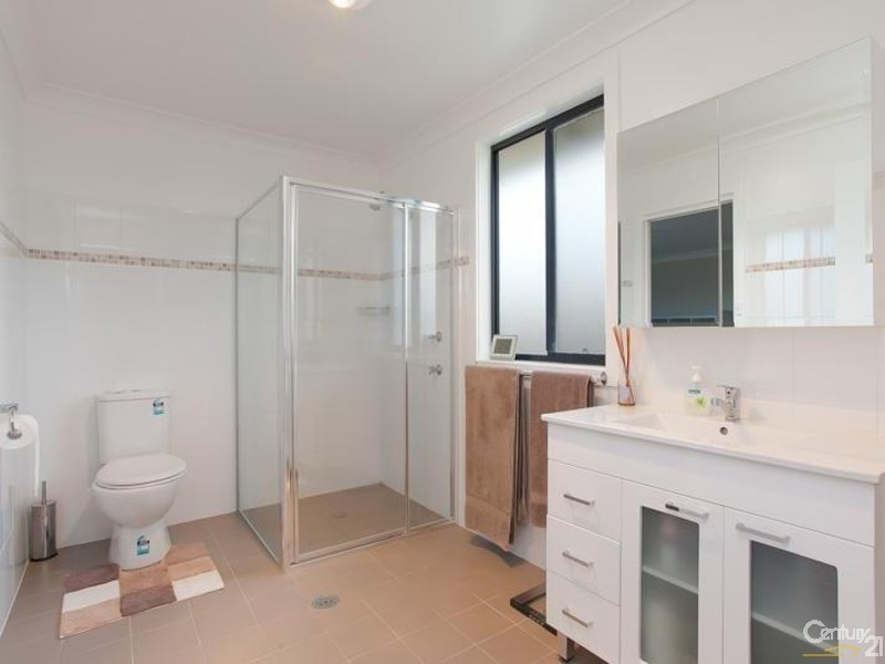 2/18 Barney Street, Wallsend NSW 2287