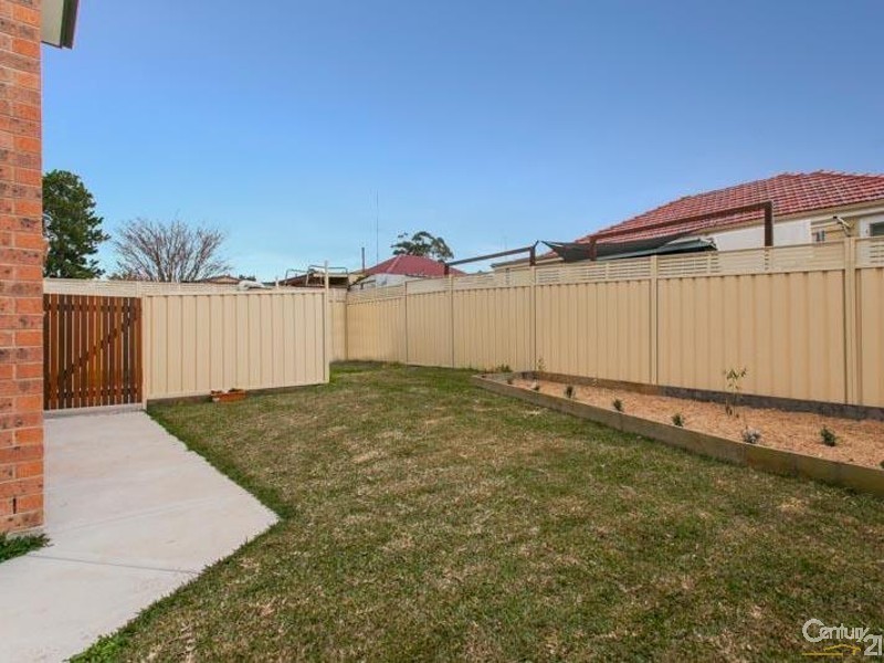 2/18 Barney Street, Wallsend NSW 2287