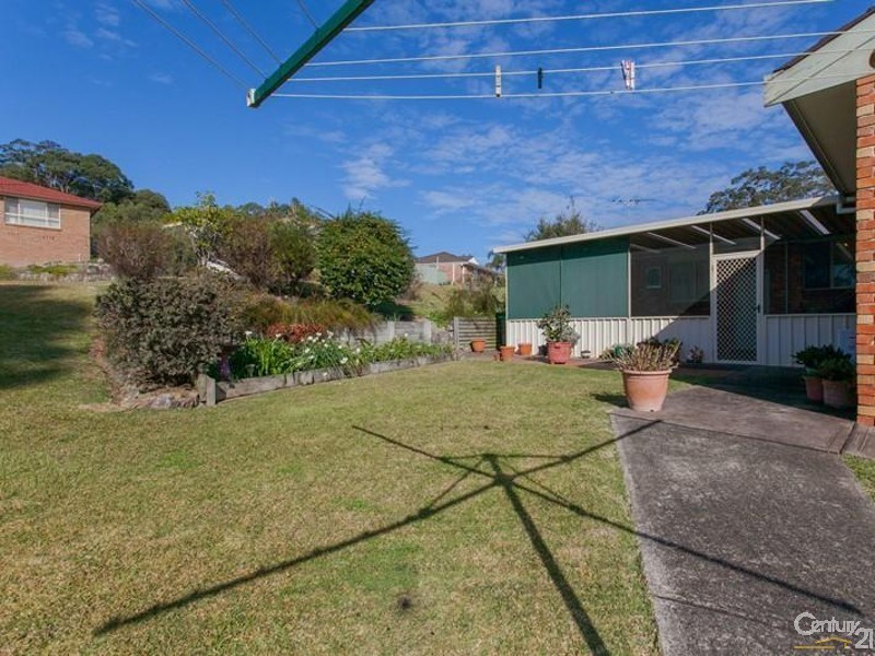 2 Curlew Close, Mount Hutton NSW 2290