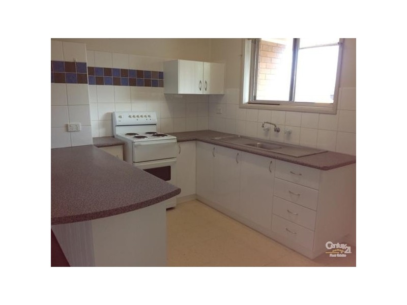 2/6 Clare Street, Glendale NSW 2285