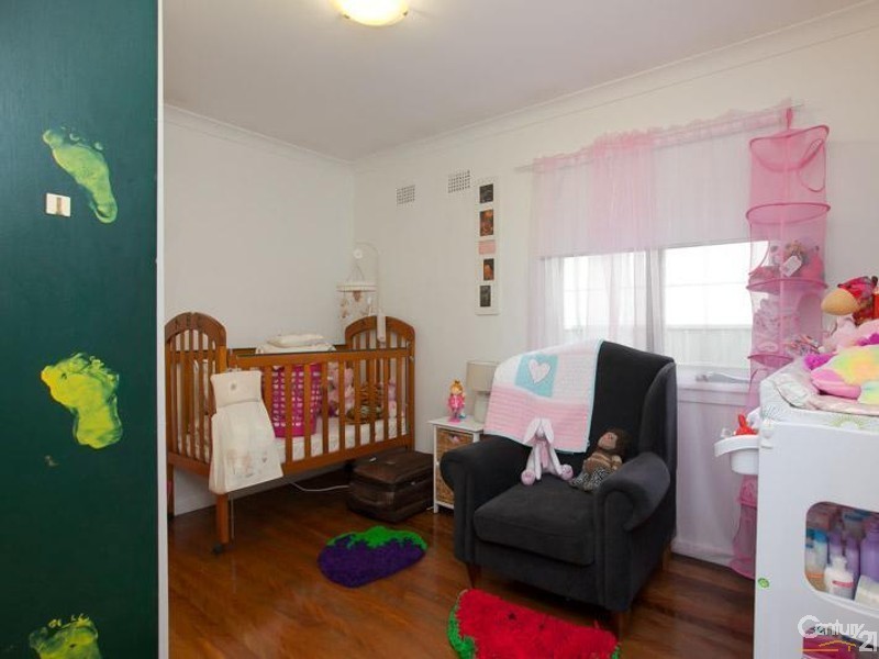 18 Willow Road, Gateshead NSW 2290