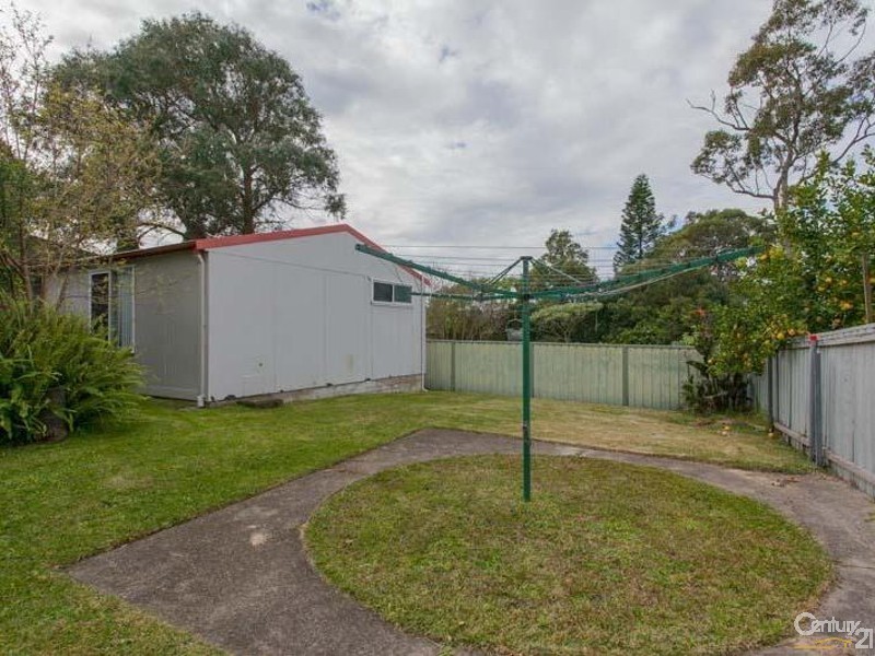 18 Willow Road, Gateshead NSW 2290