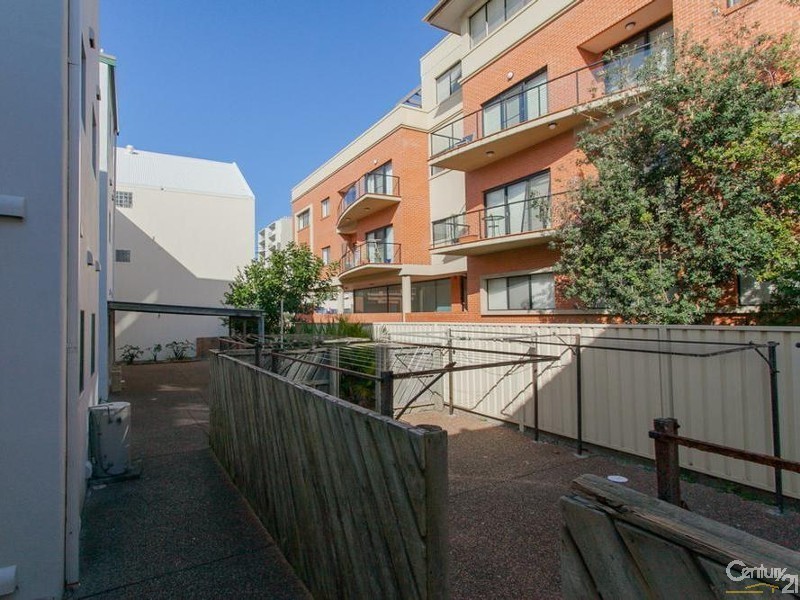 31 Scott Street, Newcastle NSW 2300