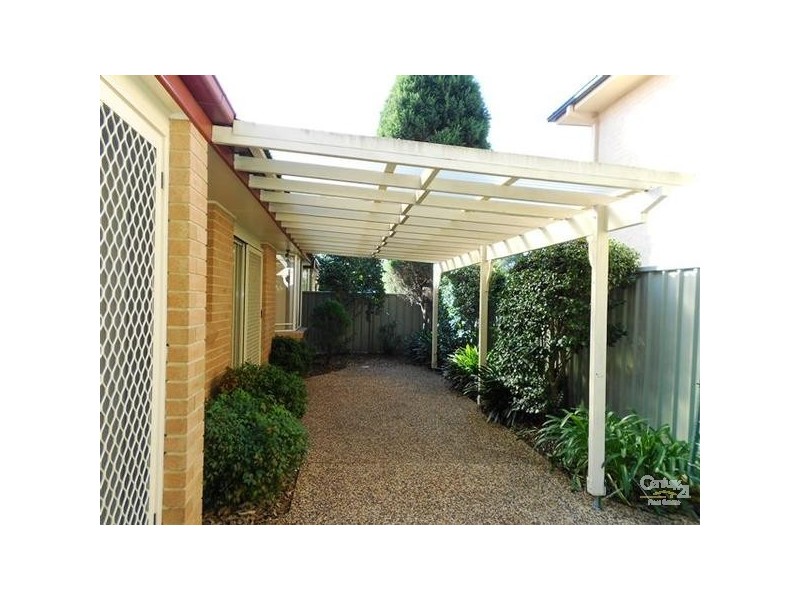 2/55 Berringar Road, Valentine NSW 2280