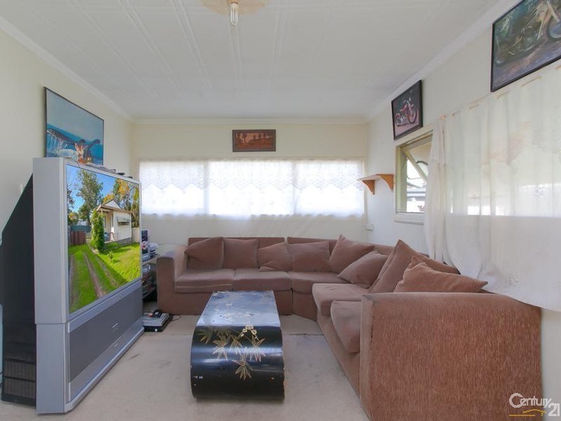 38 Goundry Street, Gateshead NSW 2290