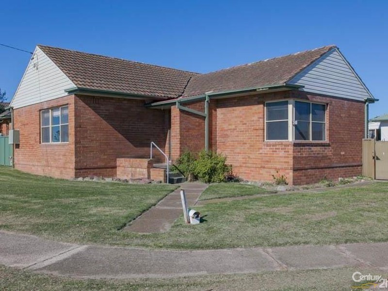 248 Dunbar Street, Stockton NSW 2295