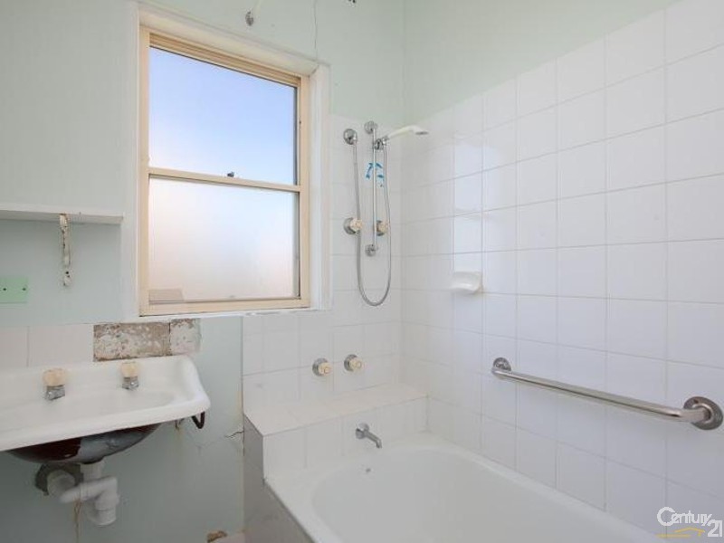 248 Dunbar Street, Stockton NSW 2295