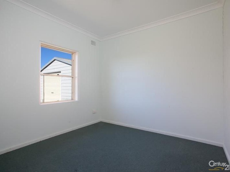 248 Dunbar Street, Stockton NSW 2295