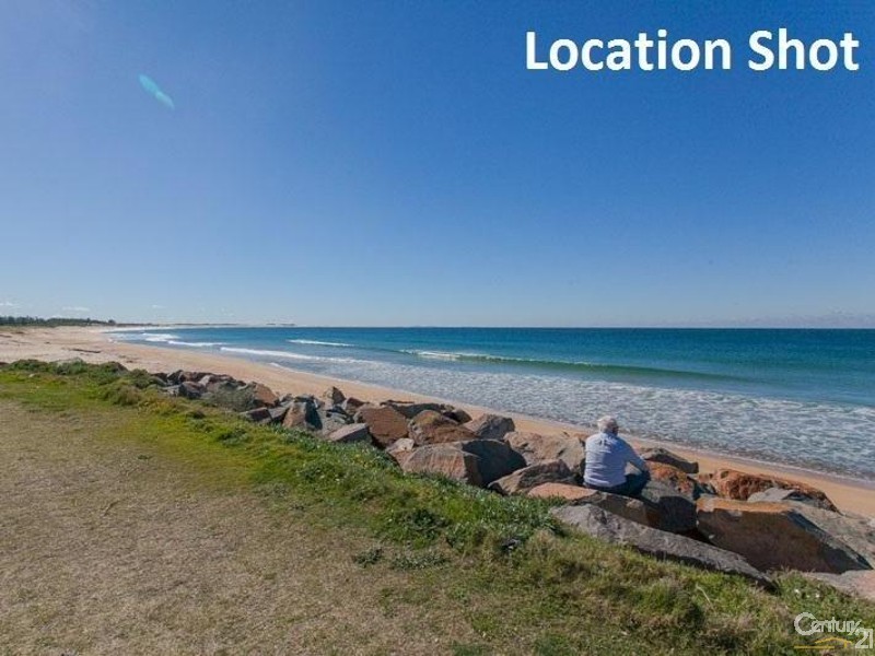 248 Dunbar Street, Stockton NSW 2295