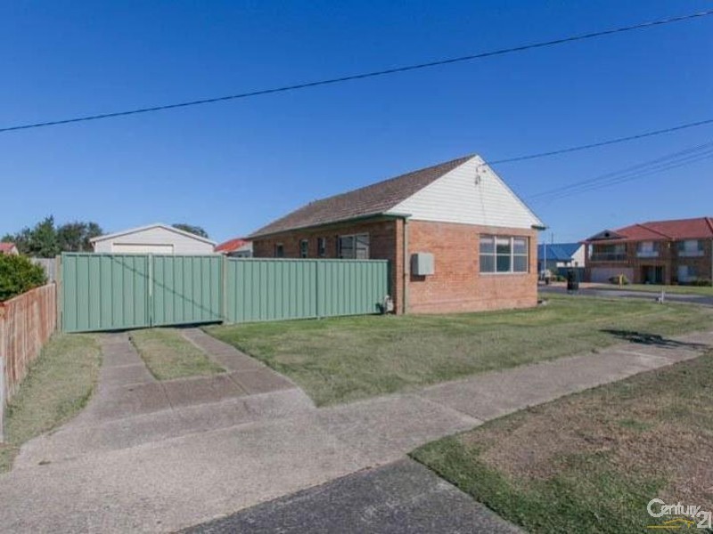 248 Dunbar Street, Stockton NSW 2295