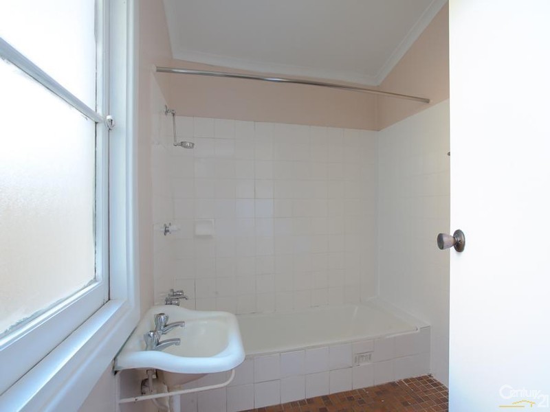 44 Nobbys Road, Newcastle East NSW 2300