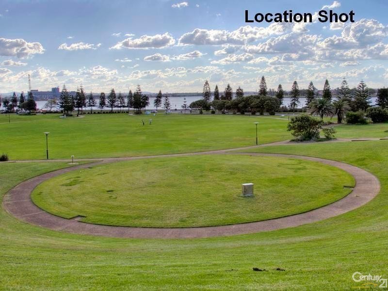 44 Nobbys Road, Newcastle East NSW 2300