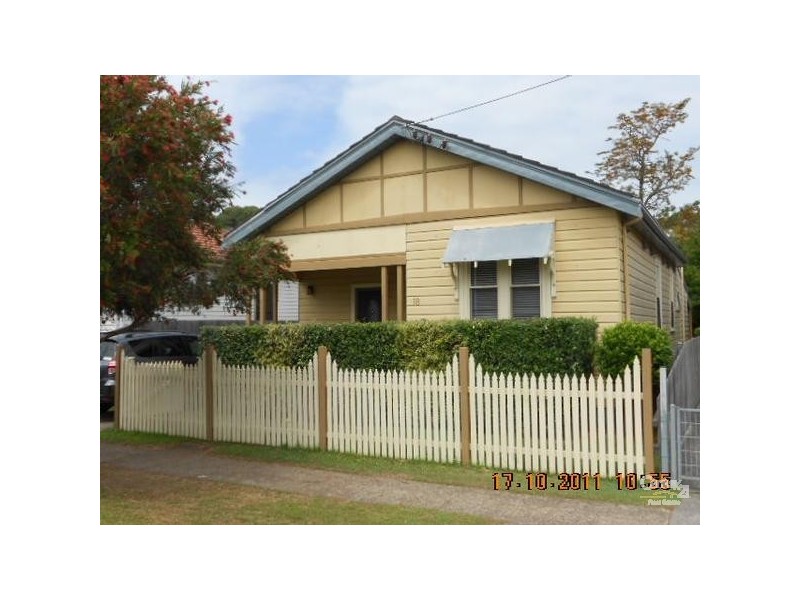 18 Glossop Street, New Lambton NSW 2305