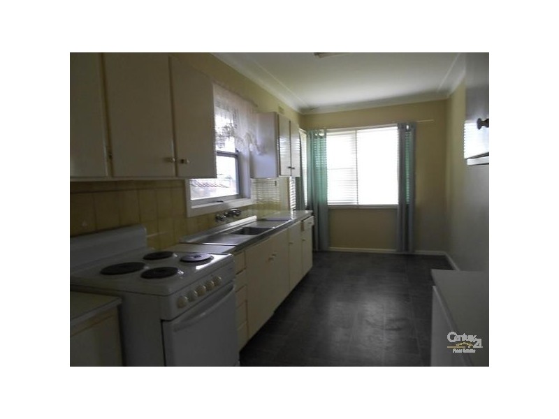 5 Hutton Street, Charlestown NSW 2290