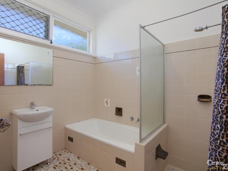 4 Lara Close, Charlestown NSW 2290