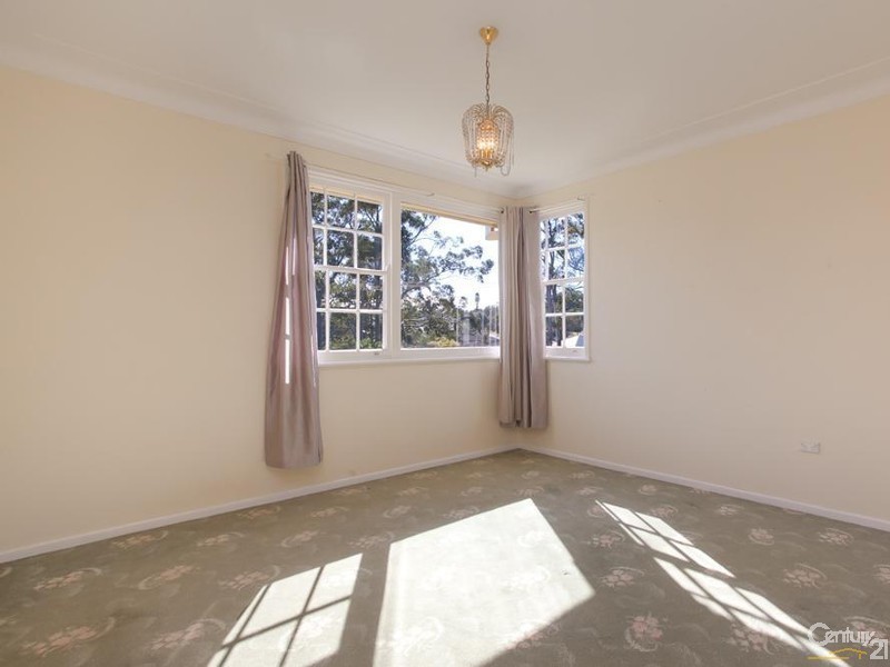 4 Lara Close, Charlestown NSW 2290