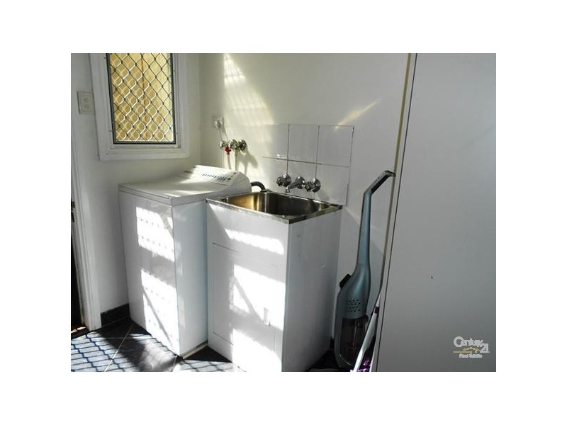 4 Cleary Street, Hamilton NSW 2303