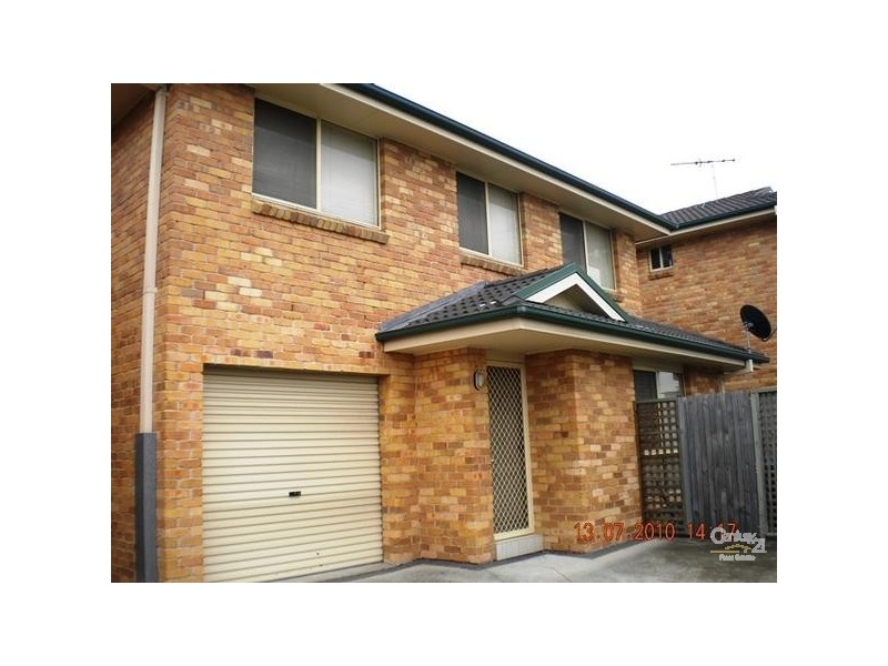 2/13 Myra Street, East Maitland NSW 2323