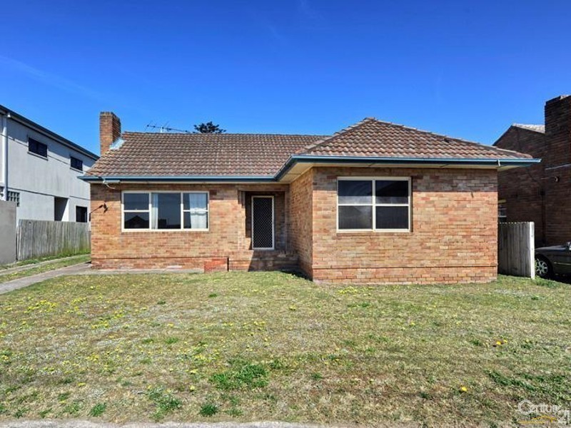 21 Stone Street, Stockton NSW 2295