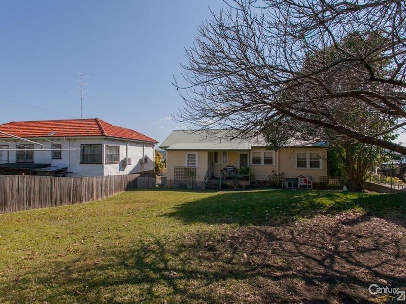 18 Short Street, Speers Point NSW 2284