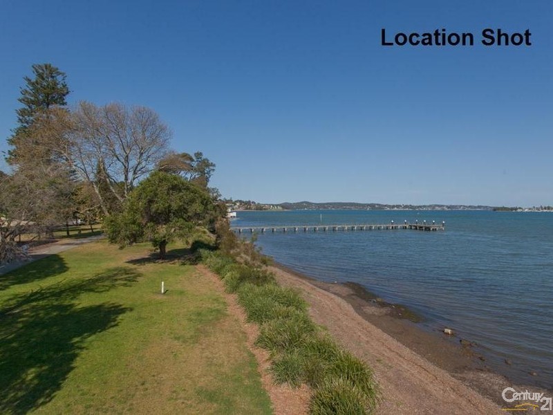 18 Short Street, Speers Point NSW 2284