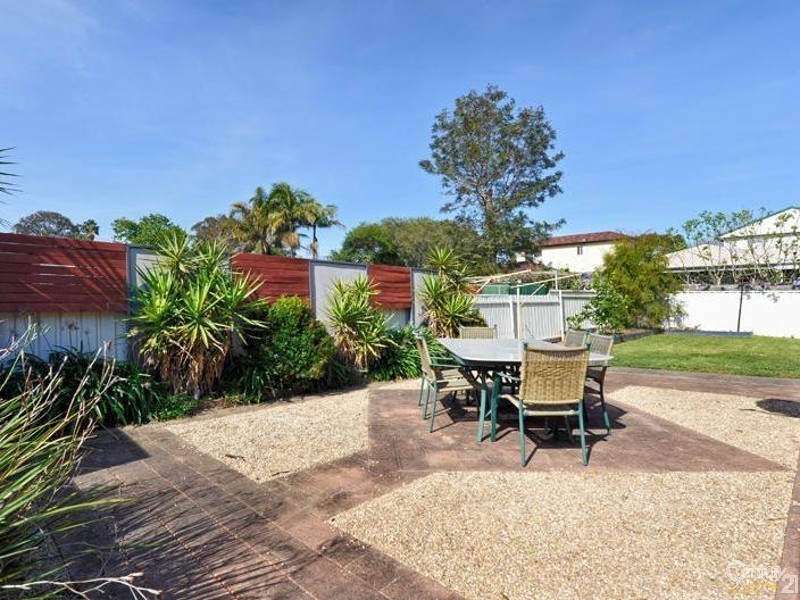 6 Royton Street, Hillsborough NSW 2290