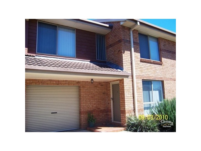 4/11 Floribunda Close, Warabrook NSW 2304
