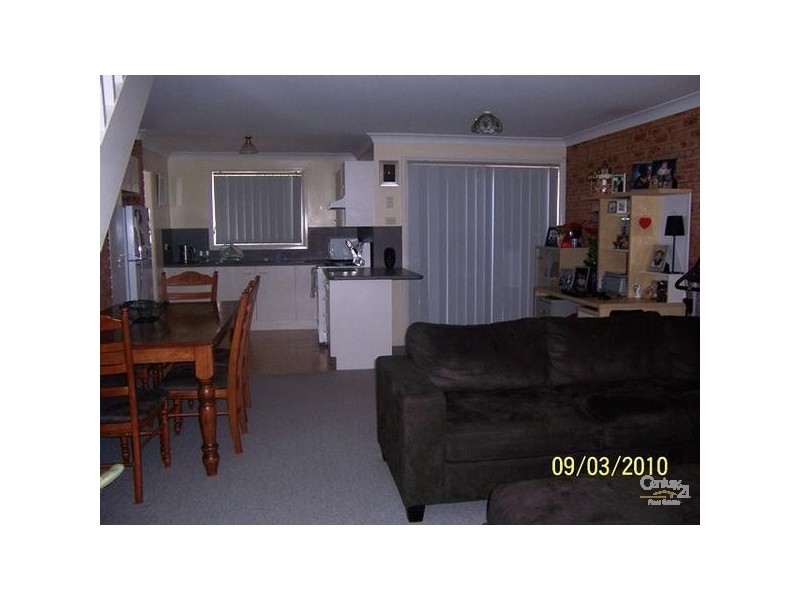 4/11 Floribunda Close, Warabrook NSW 2304