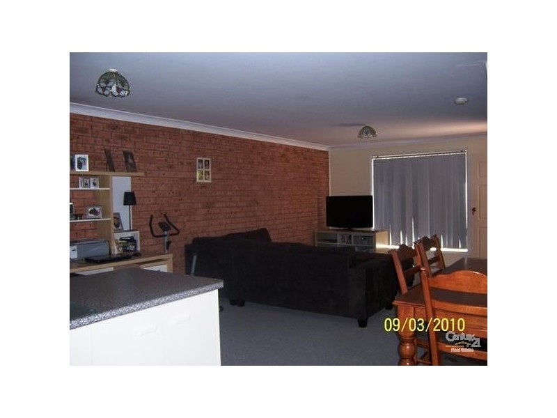 4/11 Floribunda Close, Warabrook NSW 2304