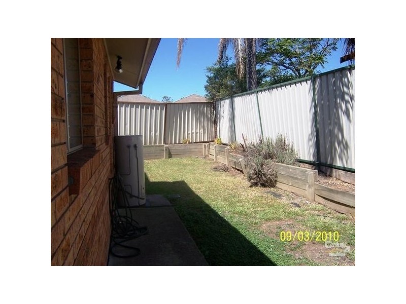 4/11 Floribunda Close, Warabrook NSW 2304
