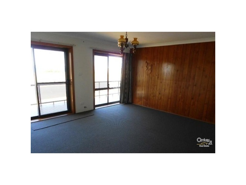 163 Mitchell Street, Stockton NSW 2295