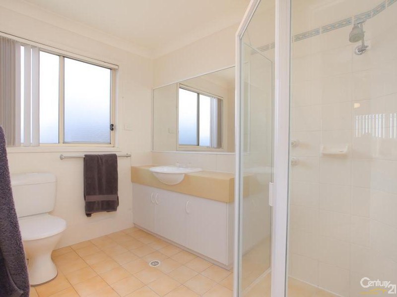 2 Krista Court, Cardiff South NSW 2285