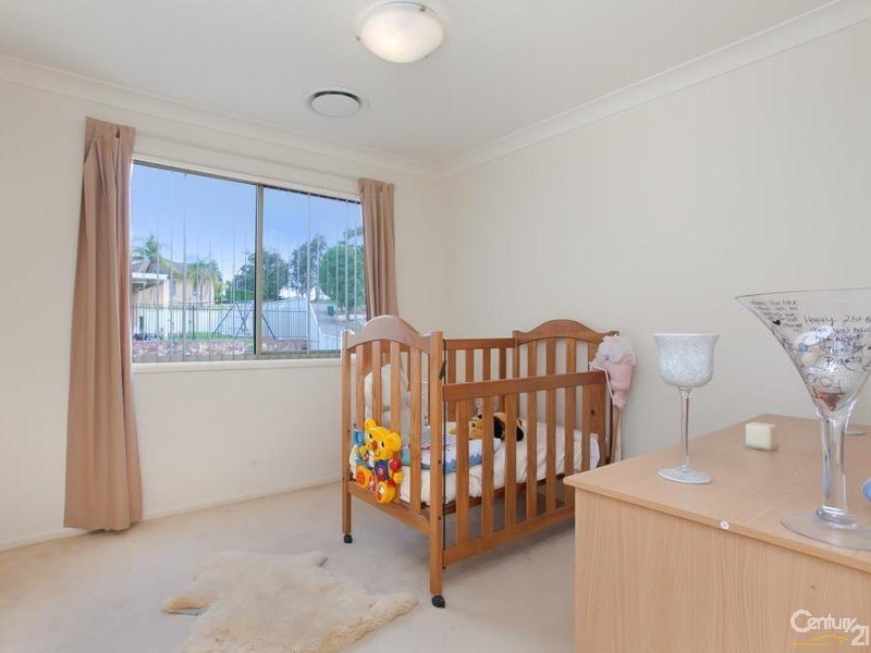 2 Krista Court, Cardiff South NSW 2285