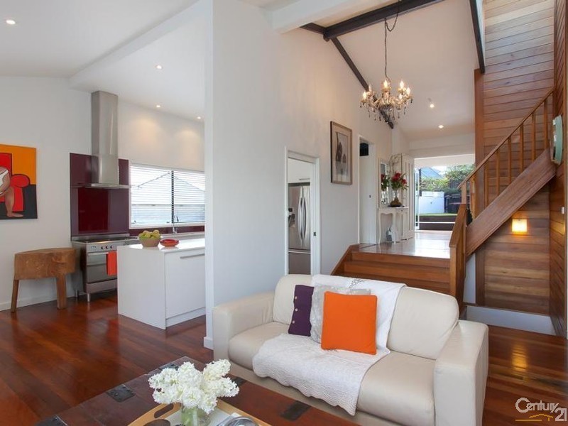 30 Kalora Crescent, Charlestown NSW 2290