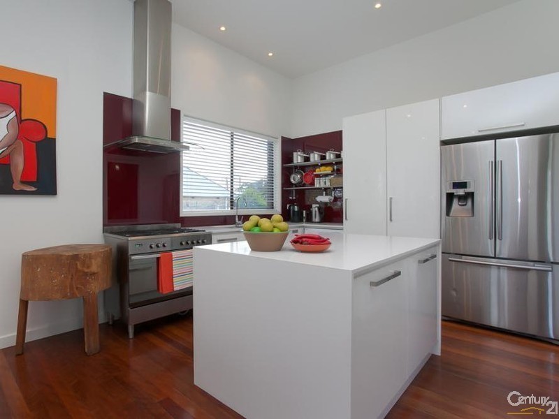 30 Kalora Crescent, Charlestown NSW 2290