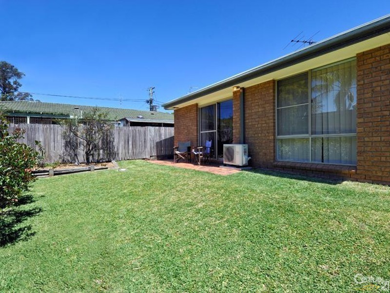 5 Palm Court, Warners Bay NSW 2282