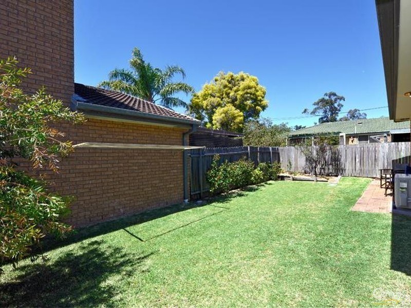 5 Palm Court, Warners Bay NSW 2282