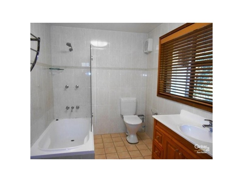 2A Conrad Avenue, Charlestown NSW 2290