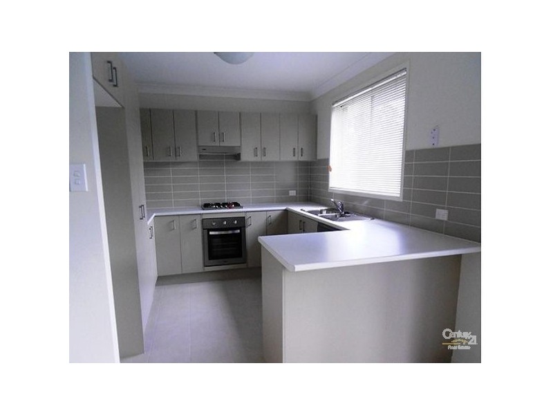 51 Cleveland Street, Cameron Park NSW 2285