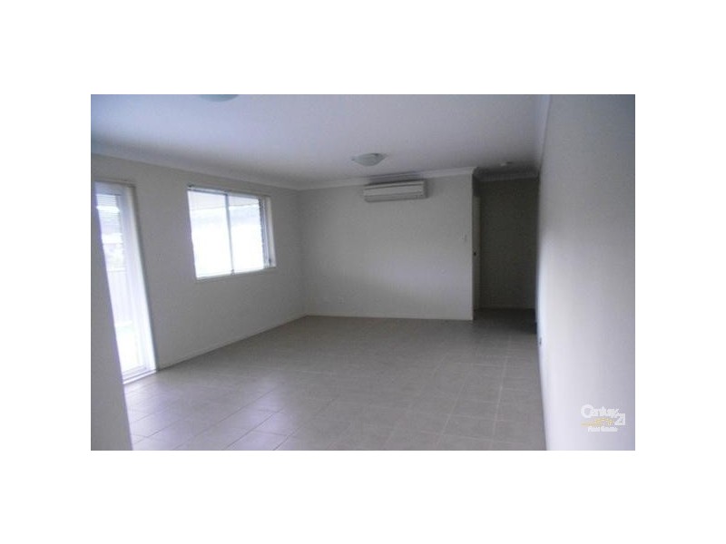 51 Cleveland Street, Cameron Park NSW 2285