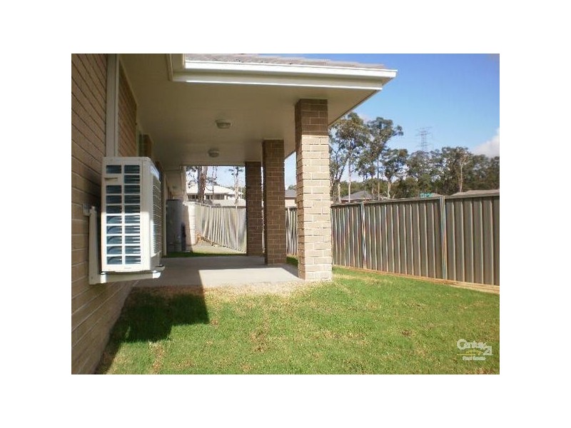 51 Cleveland Street, Cameron Park NSW 2285