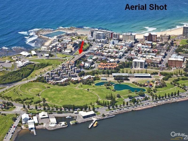 40 Nobbys Road, Newcastle East NSW 2300