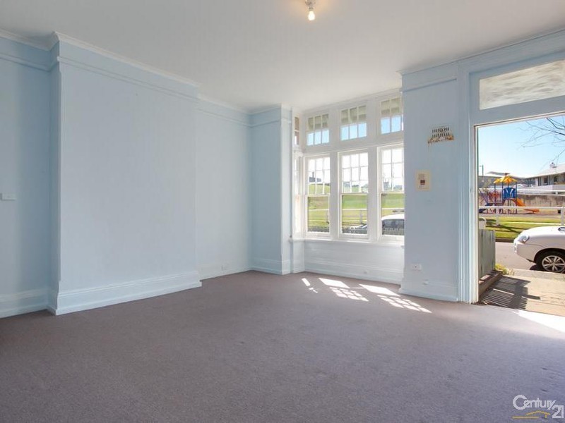 40 Nobbys Road, Newcastle East NSW 2300