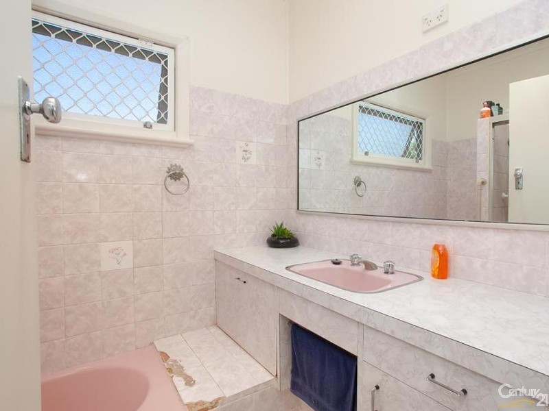 22 Oxford Street, Gateshead NSW 2290